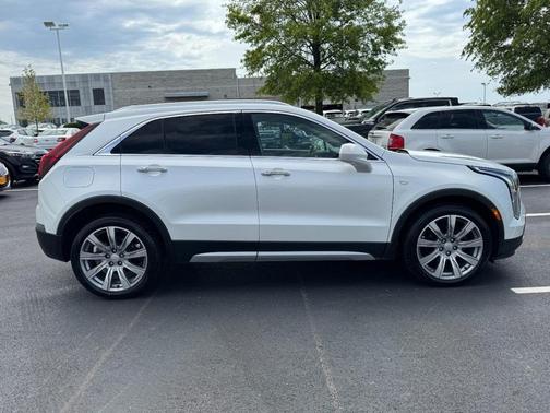 2019 Cadillac XT4 Premium Luxury