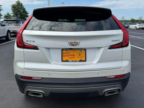 2019 Cadillac XT4 Premium Luxury