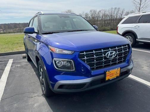 2025 Hyundai VENUE Limited