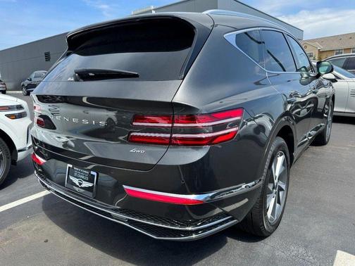 Makalu Gray 2026 Genesis GV80 2.5T