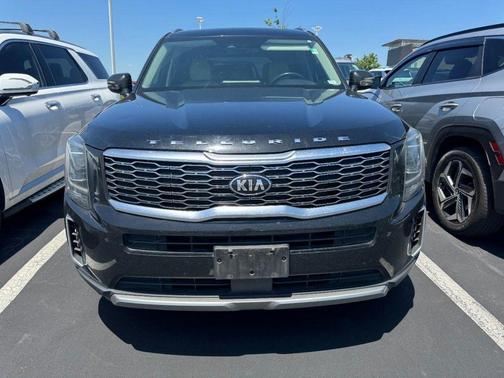 Ebony Black 2020 Kia Telluride S