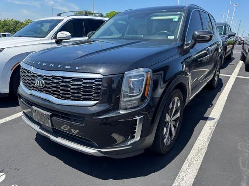 Ebony Black 2020 Kia Telluride S