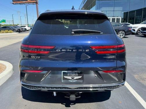 Capri Blue 2026 Genesis GV70 2.5T Advanced