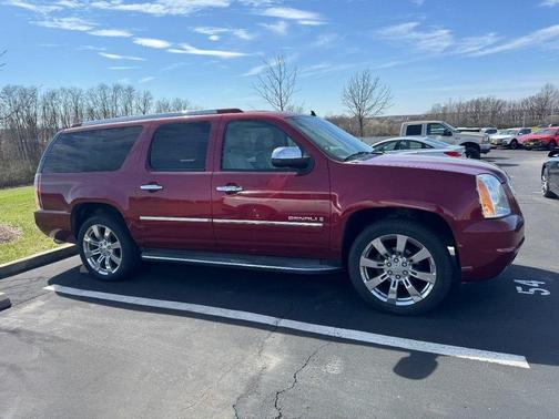 2009 GMC Yukon XL 1500 Denali