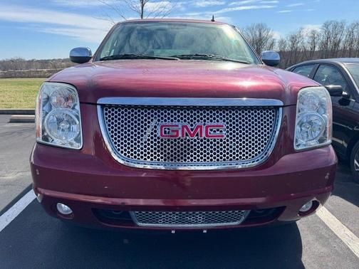 2009 GMC Yukon XL 1500 Denali