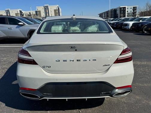 2026 Genesis G70 PRESTIGE