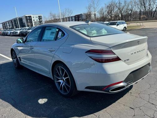 2026 Genesis G70 PRESTIGE