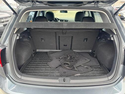 2017 Volkswagen Golf TSI Wolfsburg Edition 4-Door