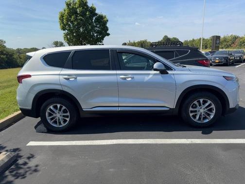 2019 Hyundai SANTA FE 2.4 SE