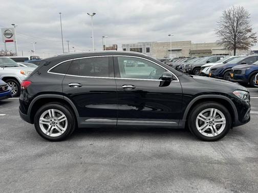 2021 Mercedes-Benz GLA 250 Base 4MATIC