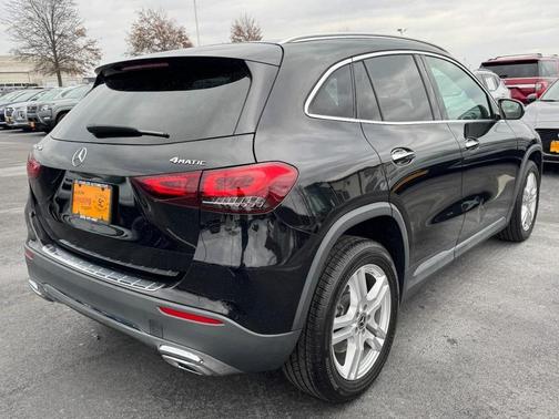 2021 Mercedes-Benz GLA 250 Base 4MATIC