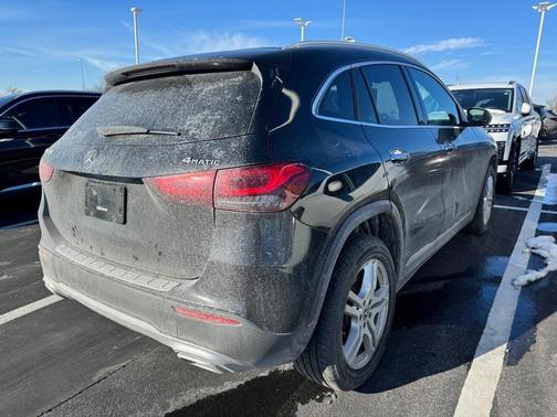 2021 Mercedes-Benz GLA 250 Base 4MATIC
