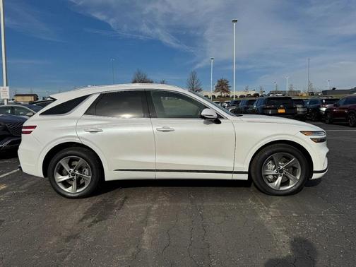 2026 Genesis GV70 2.5T Advanced