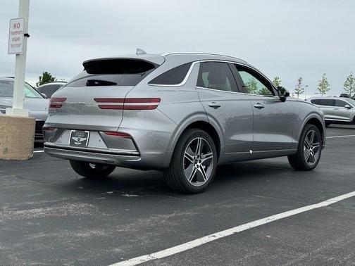 2026 Genesis Electrified GV70 Prestige