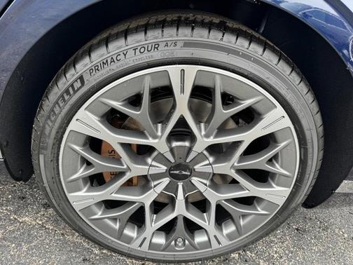 2026 Genesis G90 3.5T e-SC