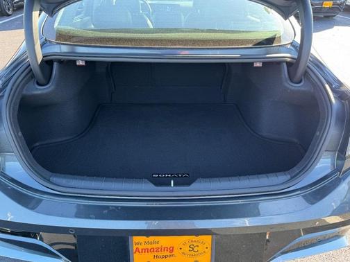 2024 Hyundai SONATA Hybrid Limited