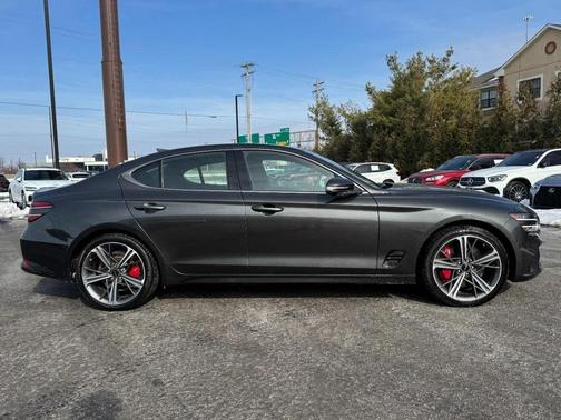 2025 Genesis G70 3.3T Sport Prestige