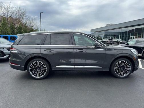 2024 Lincoln Aviator Black Label AWD