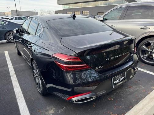 2025 Genesis G70 2.5T