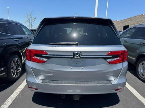 Lunar Silver Metallic 2021 Honda Odyssey Touring