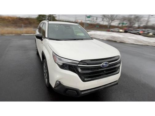 2025 Subaru Forester Touring Hybrid