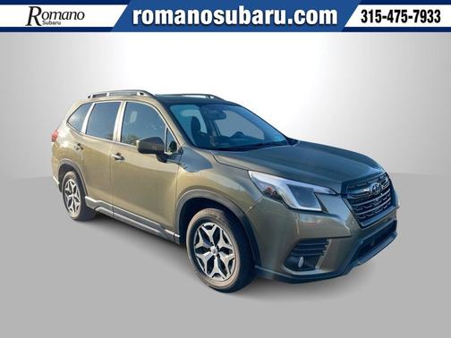2023 Subaru Forester Premium