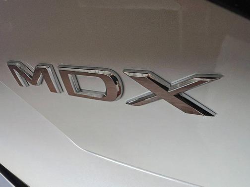 Platinum White Pearl 2026 Acura MDX A-SPEC Advance Package