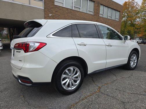 2017 Acura RDX Technology & AcuraWatch Plus Package