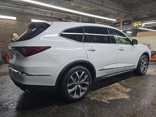 2022 Acura MDX Technology Package