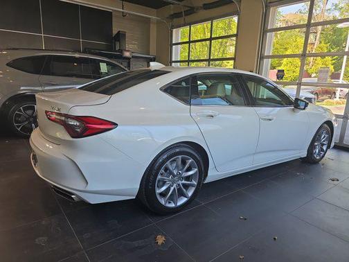 2022 Acura TLX FWD