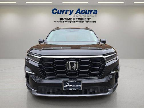 2023 Honda Pilot Touring 8-Passenger