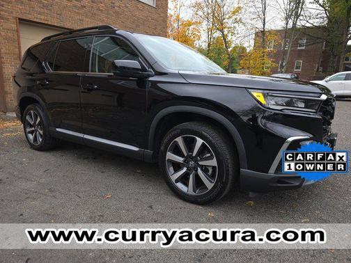 2023 Honda Pilot Touring 8-Passenger