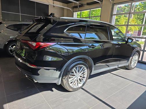 2023 Acura MDX Advance Package