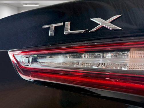 2025 Acura TLX Technology