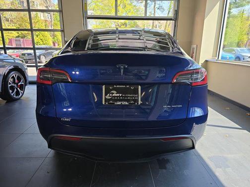 2021 Tesla Model Y Long Range Dual Motor All-Wheel Drive