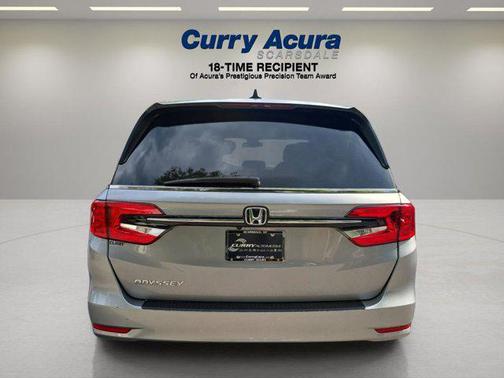 Lunar Silver Metallic 2024 Honda Odyssey EX-L
