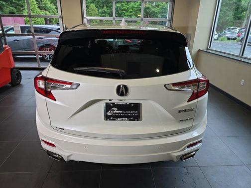 2025 Acura RDX Advance Package