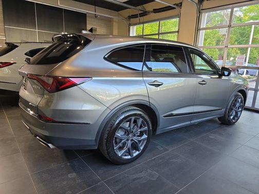 2022 Acura MDX A-Spec Package