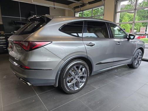 2022 Acura MDX A-Spec Package