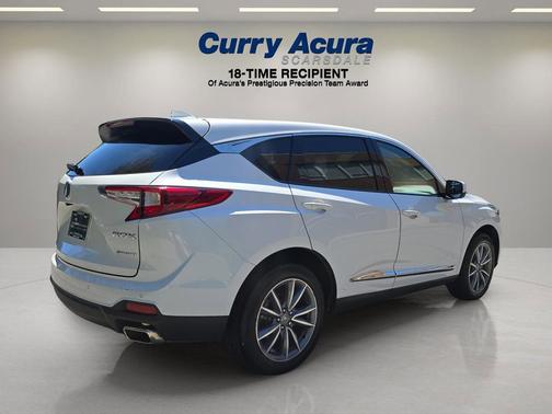 Platinum White Pearl 2023 Acura RDX Technology Package