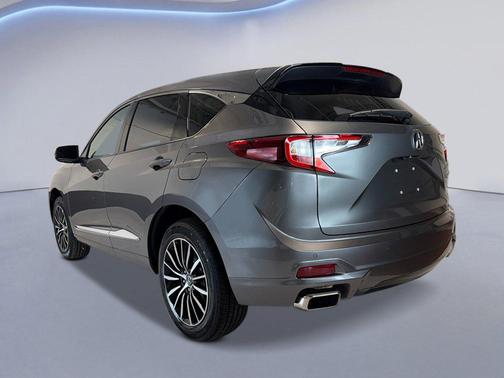 Liquid Carbon Metallic 2026 Acura RDX Advance Package