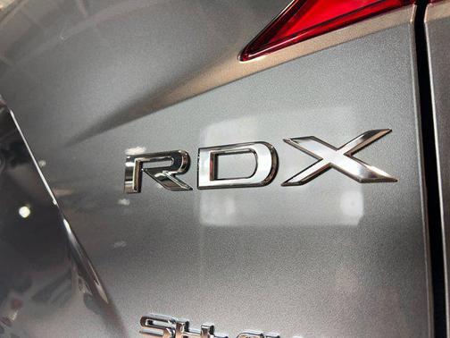 Liquid Carbon Metallic 2026 Acura RDX Base