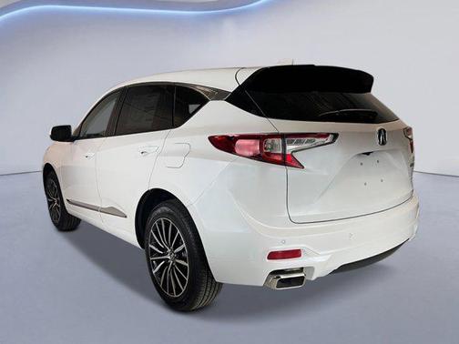 2025 Acura RDX Advance Package