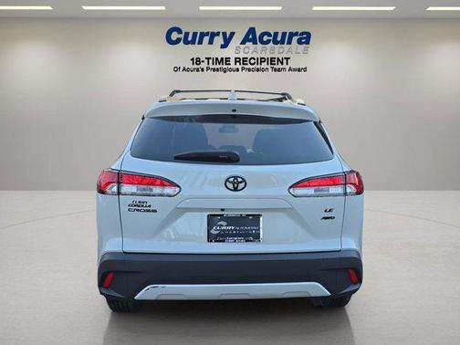2022 Toyota Corolla Cross LE
