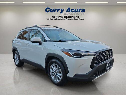 2022 Toyota Corolla Cross LE