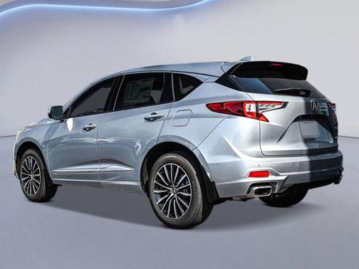 2025 Acura RDX Advance Package