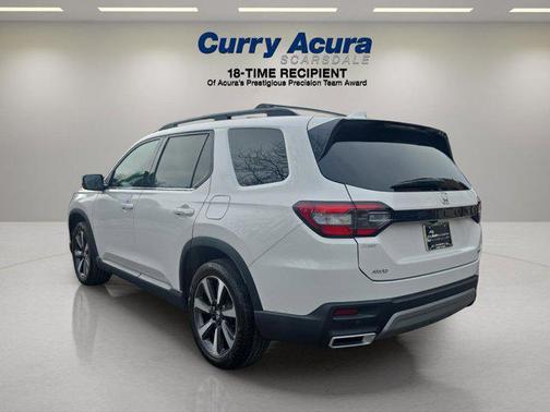 2024 Honda Pilot Touring 8-Passenger