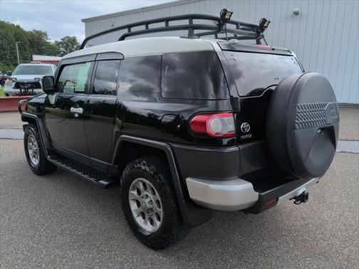 2012 Toyota FJ Cruiser Base
