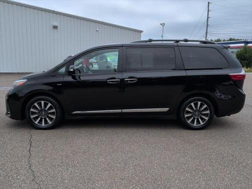 2019 Toyota Sienna Limited