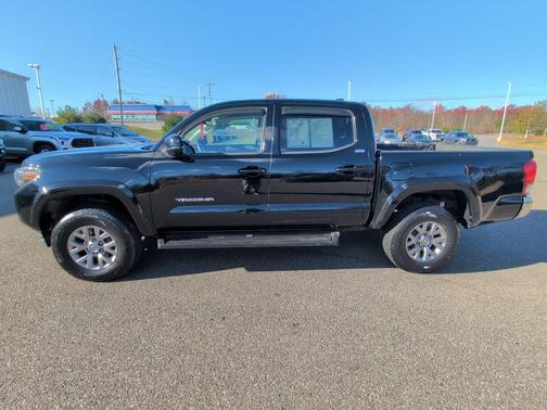 2016 Toyota Tacoma SR5